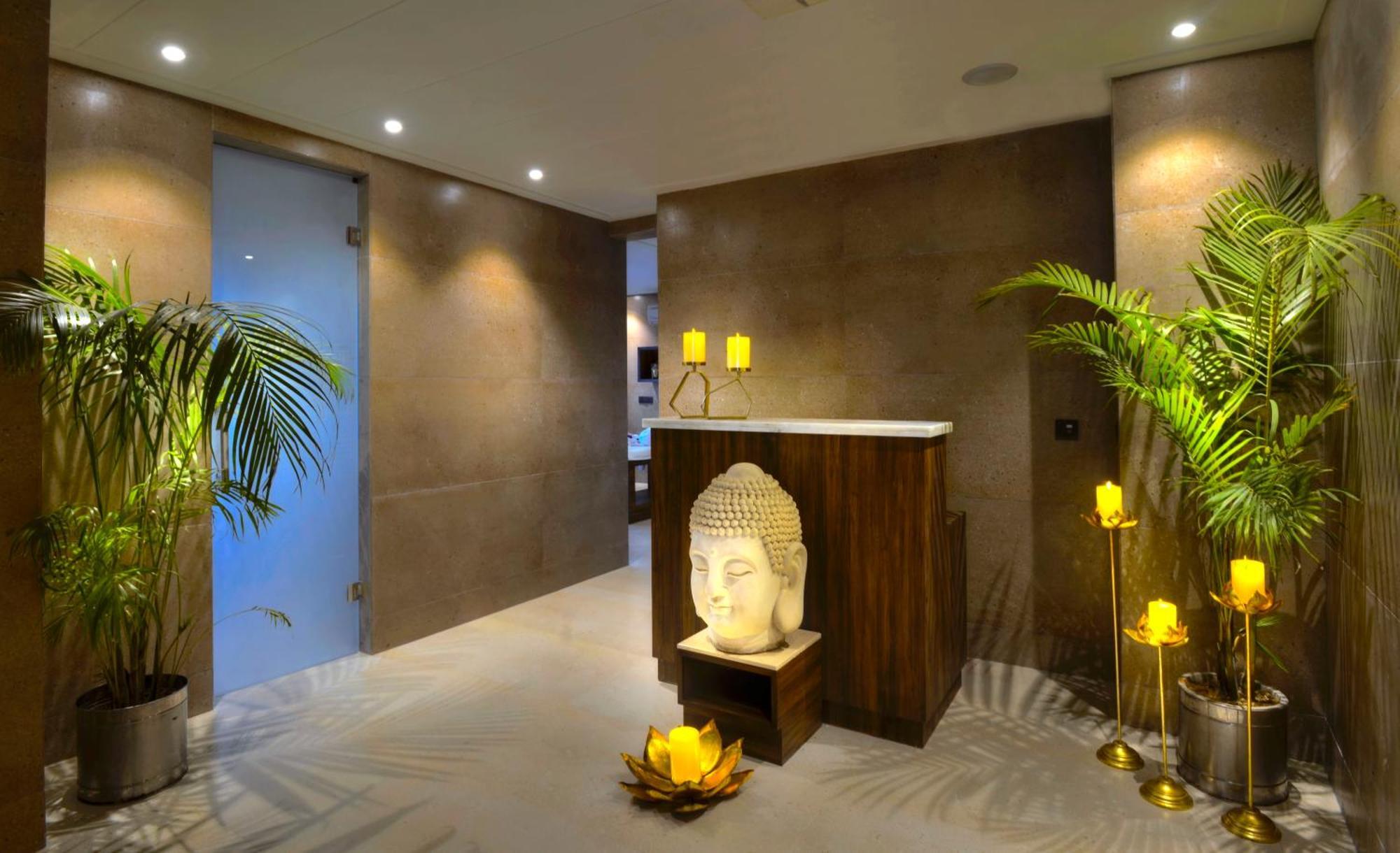 Отель Golden Tulip Agra Агра Экстерьер фото