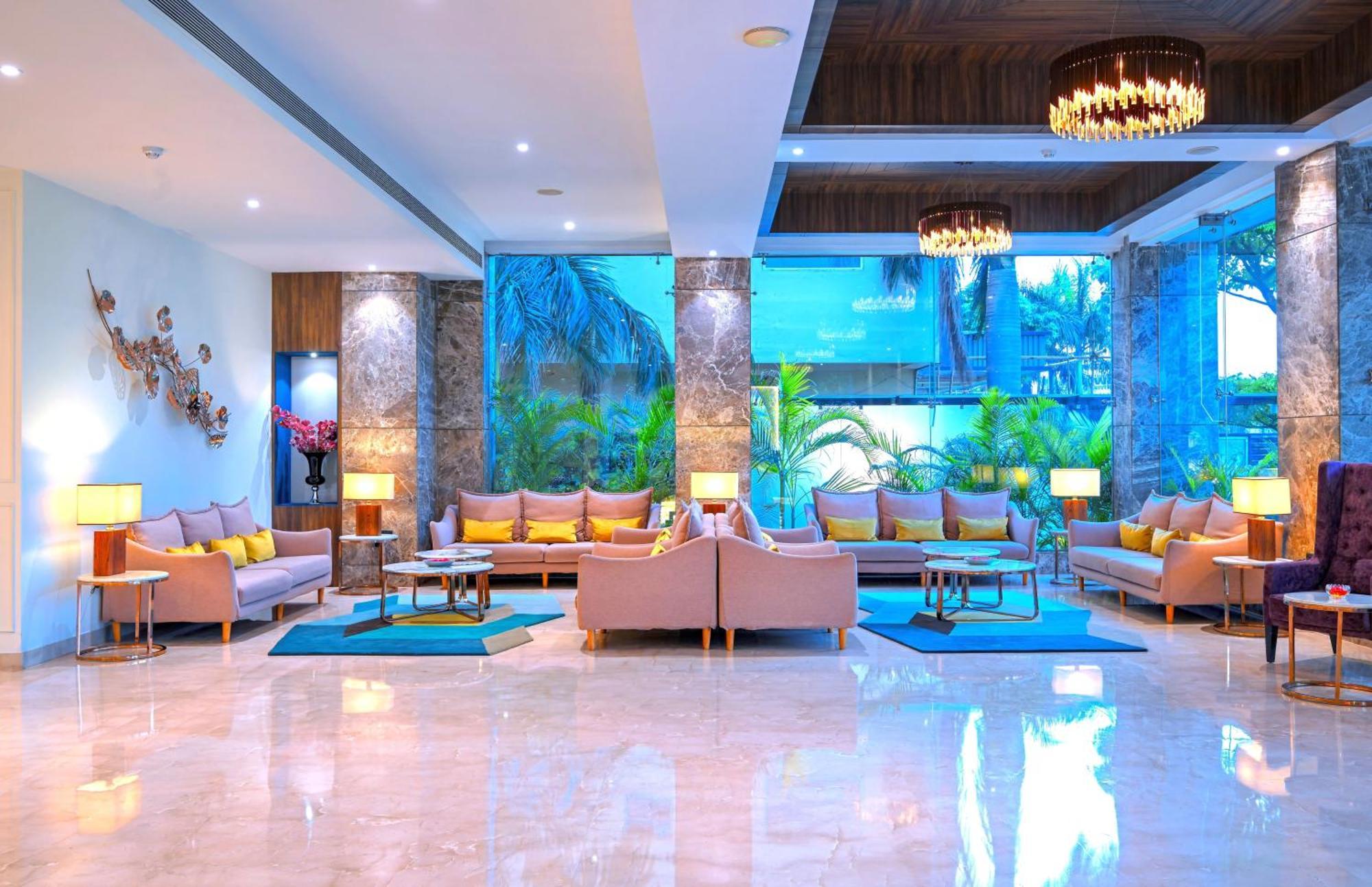 Отель Golden Tulip Agra Агра Экстерьер фото
